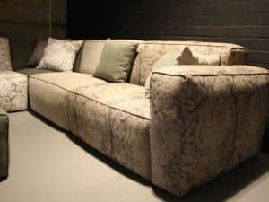 Hoekbank Elise custom in een cognac bruine eco-leder uitvoering