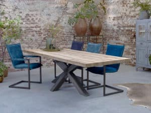 Eetkamertafel BIG recht, metalen spider-poot (6 cm dik)