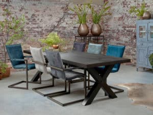 Room108-Eettafel-Big-Metalen-Xpoot-zwart