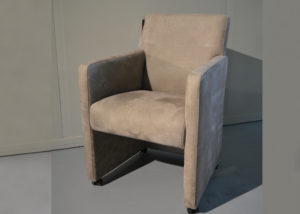 Eetkamerstoel-grijs-velvet-2.jpg