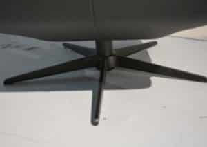 Fauteuil-black-leather-2.jpg