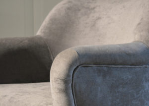Fauteuil-velvet-grey-3.jpg