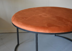 Poef-velvet-oranje-2.jpg