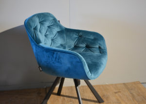 eetkamerstoel-elaine-deep-blue-2.jpg