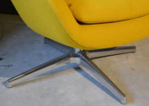 fauteuil-geel-3.jpg