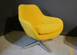 fauteuil-geel.jpg
