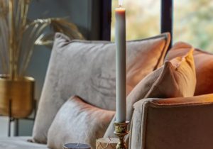 Loveseat Adele