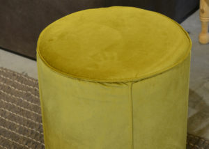 poef-groen-velvet-2.jpg