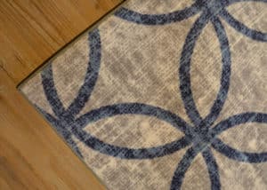 vloerkleed-blauw-hoek.jpg