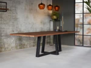 28. Eettafel 280 Cm Recht Trapeze Poot Schuin