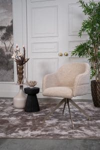 Beige eetkamerstoel met armleuning Bowie van Room108