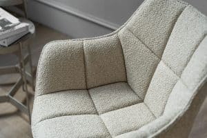 Beige eetkamerstoel van Gusj