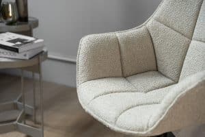 Beige eetkamerstoel van Gusj