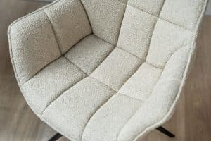 Beige eetkamerstoel van Gusj