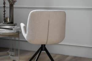 Beige eetkamerstoel met armleuning van Gusj