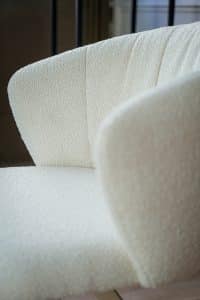 Witte eetkamerstoel met beige poot