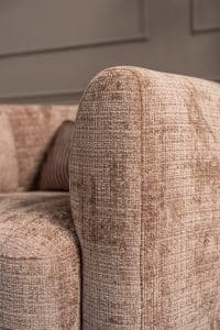 Emanuelle Twist is een draaibare fauteuil met ultiem zitcomfort.