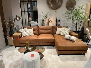 Hoekbank Joelle in de sale bij Room108 Waregem