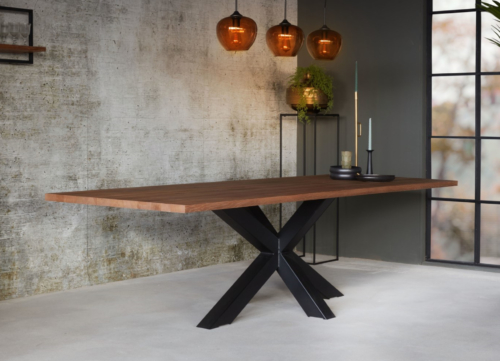 Eettafel-280-cm-recht-spin-poot-schuin