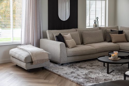 Nadine - Claire Lodge Beige 05